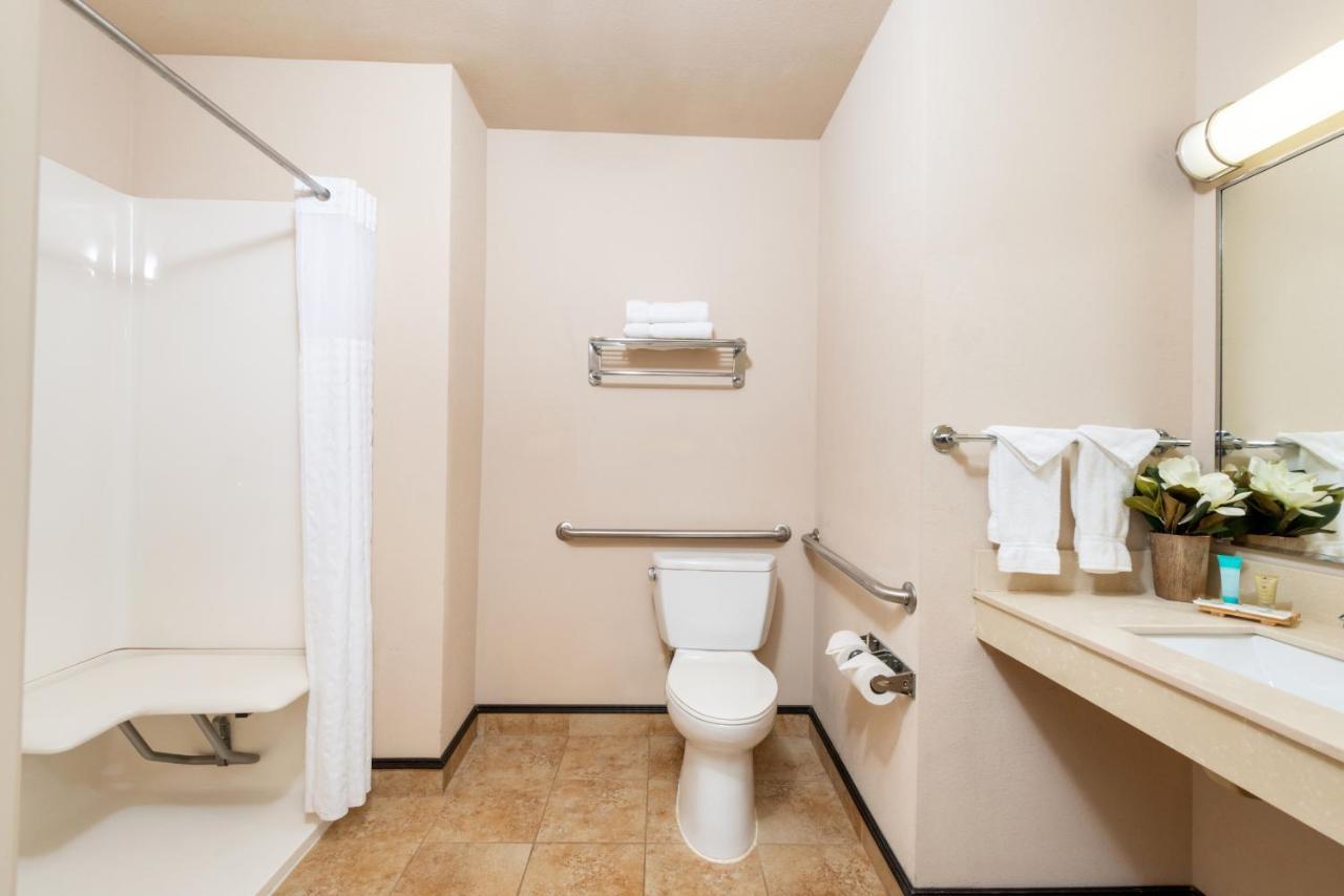 (adults Only) Chino Hills